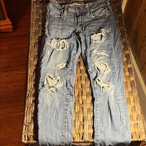 American Eagle Outfitters Light Blue Distressed Skinny Jeans